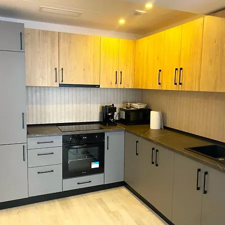 Yamaluxe - Heart & Soul With Lovely Colours בוקרשט